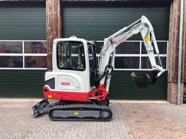 Takeuchi TB225 LSA Extra (2025), Niet opgegeven, -, Niet opgegeven