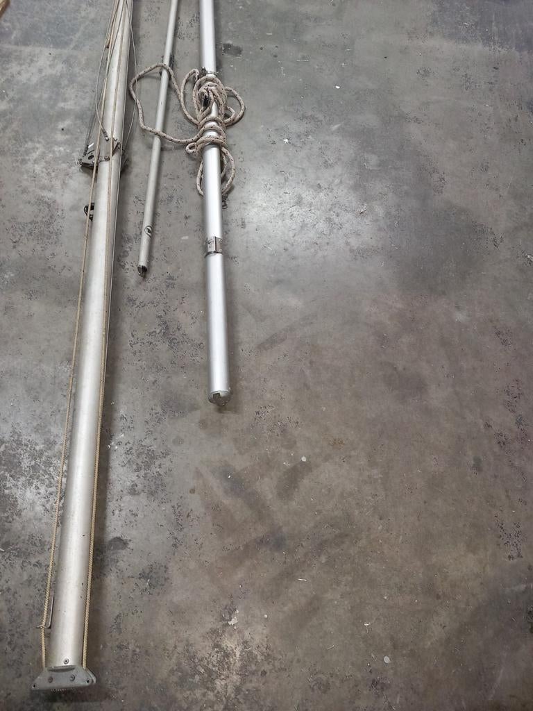 Alluminium mast met beslag en giek 5.90 mast 2.20 giek, Ophalen of Verzenden