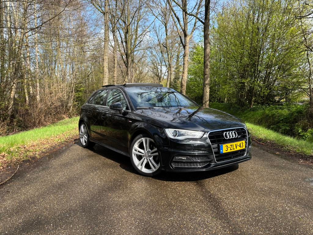 Audi A3 1.4 TFSI 150PK Sportback S-Line, Panoramadak, Auto's, Leder en Stof, Zwart, Origineel Nederlands, 1395 cc