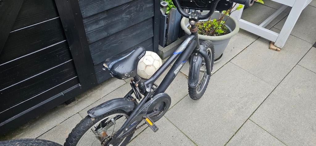Zwarte stoer Kinderfiets, Ophalen, Gebruikt, 20 inch