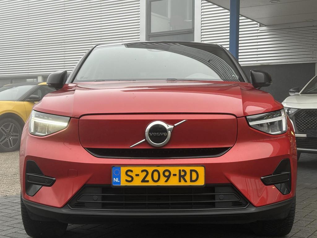 Volvo C40 Recharge Plus 69 kWh | Panoramadak | Adaptive crui, Auto's, Volvo, Stof, SUV of Terreinwagen, 69 kWh, 1500 kg