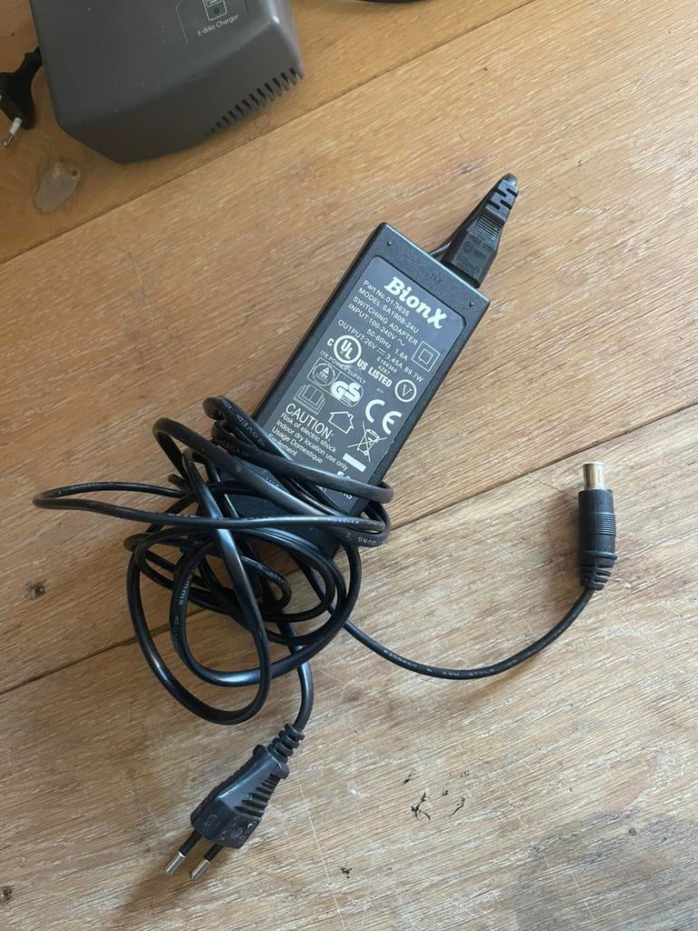 Trek BIONX accu oplader, Ophalen of Verzenden, Zo goed als nieuw