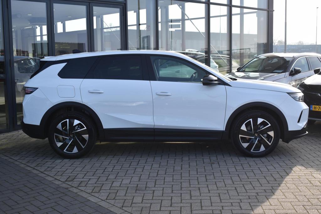 Opel Grandland 1.2 Turbo Hybrid GS VOORRAAD KORTING, Stof, Euro 6, 1199 cc, Wit
