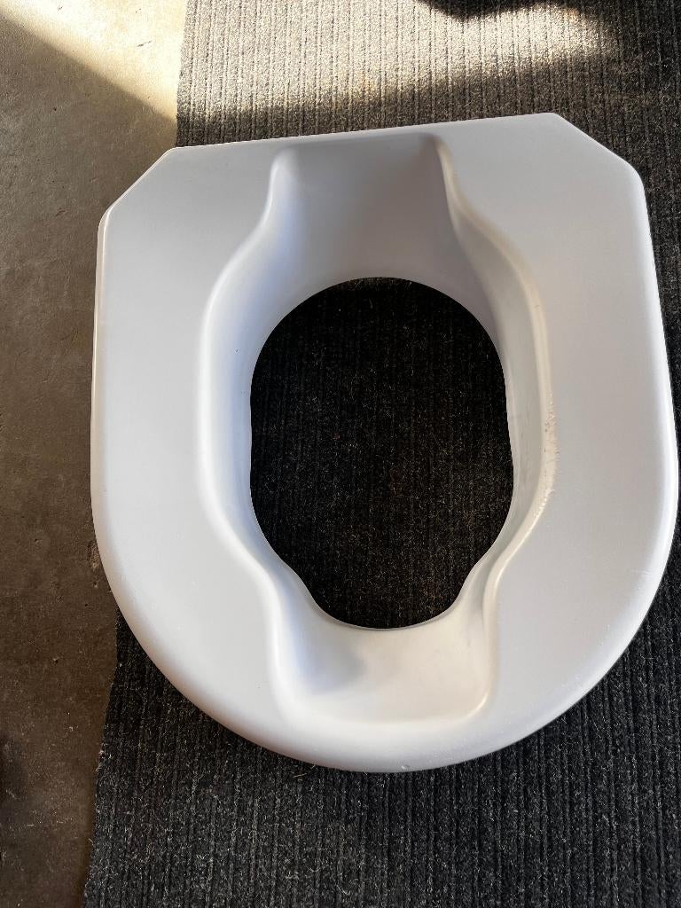 toiletverhoger, Diversen, Ophalen, Zo goed als nieuw
