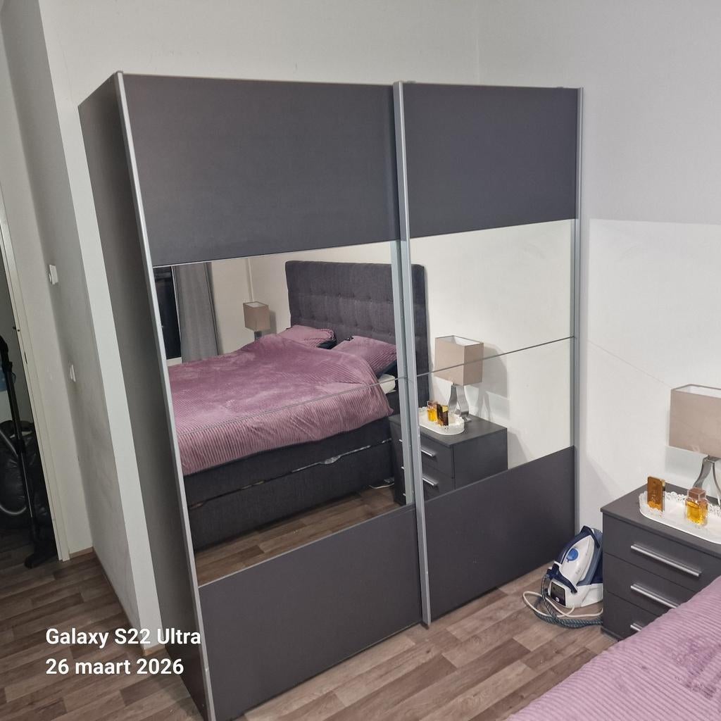 Kompleet slaapkamer te koop aangeboden, 150 tot 200 cm, Ophalen of Verzenden, Zo goed als nieuw, Minder dan 100 cm