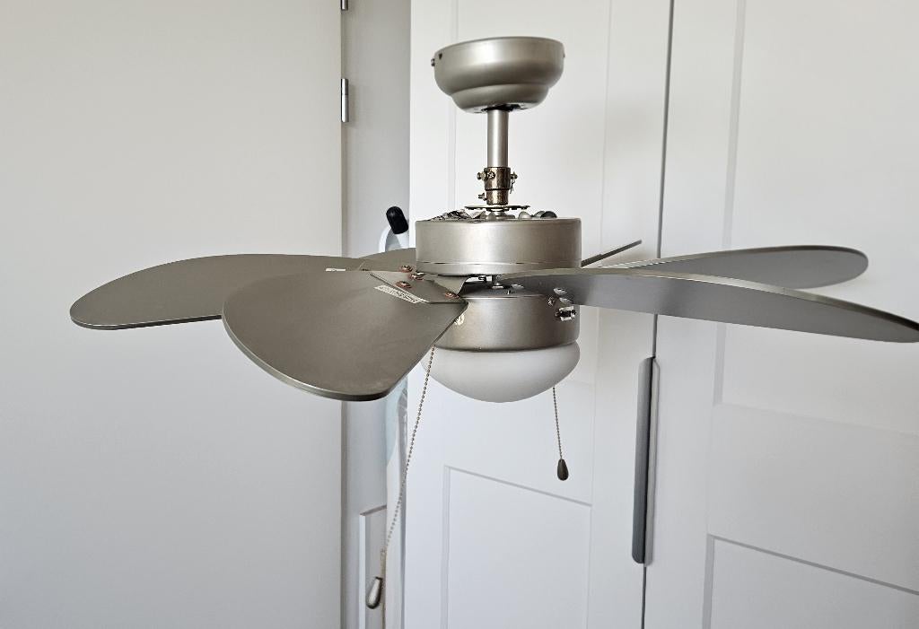 Retro Plafondventilator met verlichting, Ophalen, Zo goed als nieuw, Plafondventilator