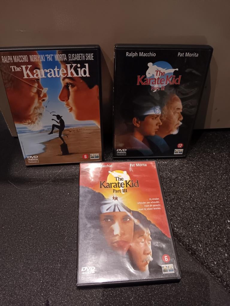 Karate kid 1 2 3 dvd box nieuwstaat, Alle leeftijden, Ophalen of Verzenden, Zo goed als nieuw
