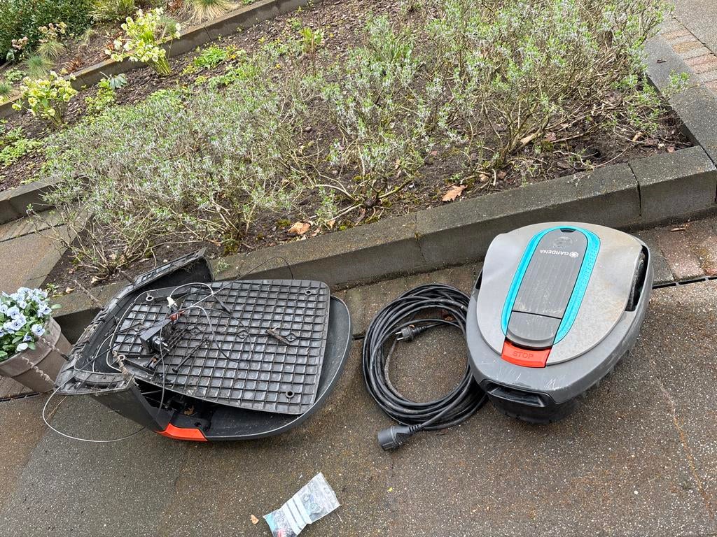 Gardena Smart Sileno City robotmaaier, Ophalen, Gebruikt, Minder dan 20 cm, Bestuurbaar via app