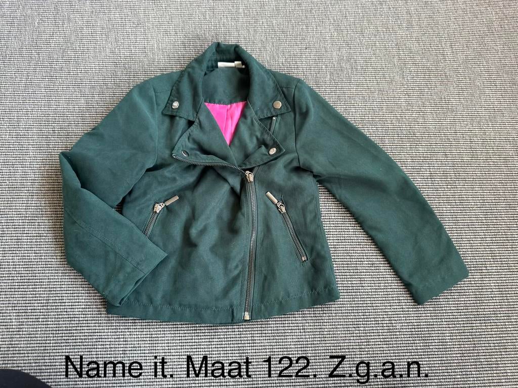 Stoere Name it bikerjack - maat 122 - z.g.a.n., Ophalen of Verzenden, Zo goed als nieuw, Meisje, Jas