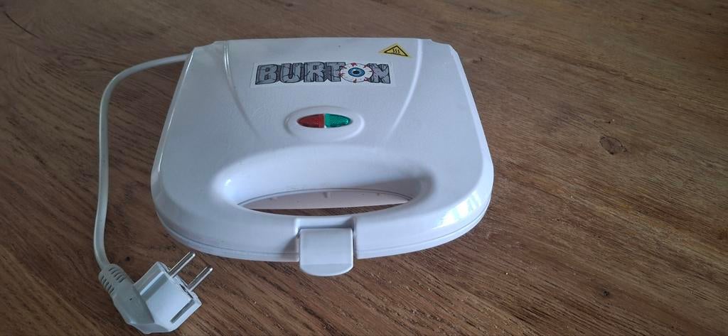 Tosti-apparaat met antiaanbaklaag en vergrendelclip, Witgoed en Apparatuur, Contactgrills, Ophalen of Verzenden, Gebruikt