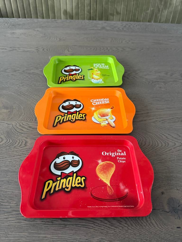 Set van 3 Pringles dienbladen, Ophalen of Verzenden, Zo goed als nieuw, Rechthoekig, Metaal