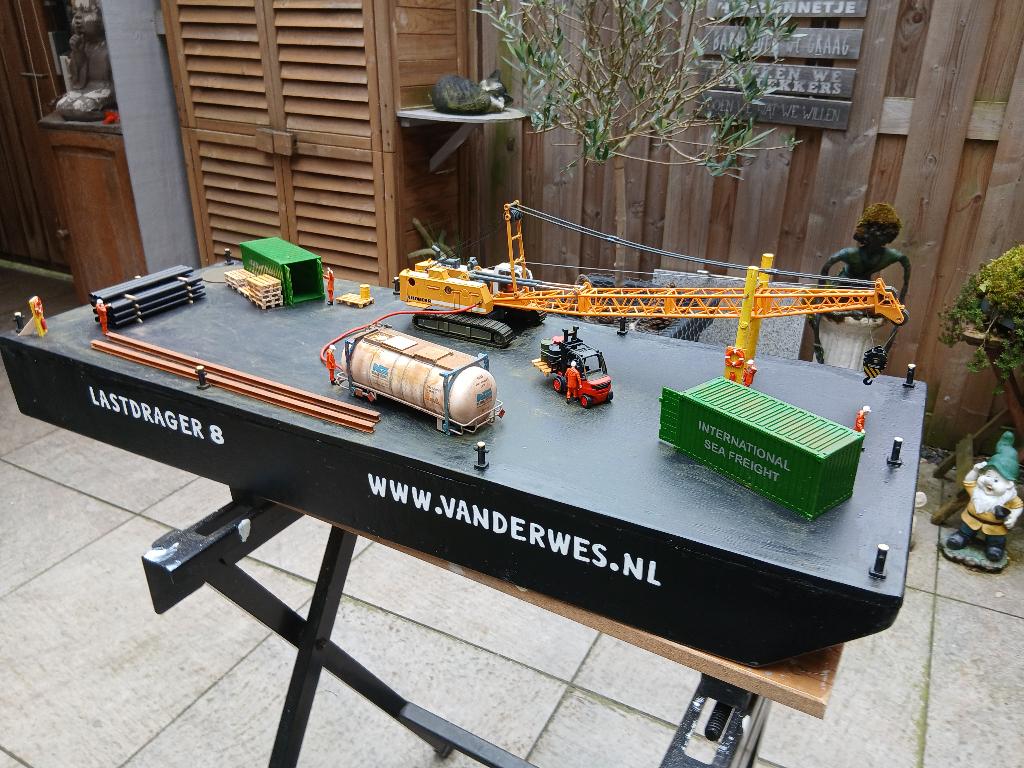 Ponton 1:50, Ophalen, Zo goed als nieuw, 1:50 tot 1:200, Overige merken