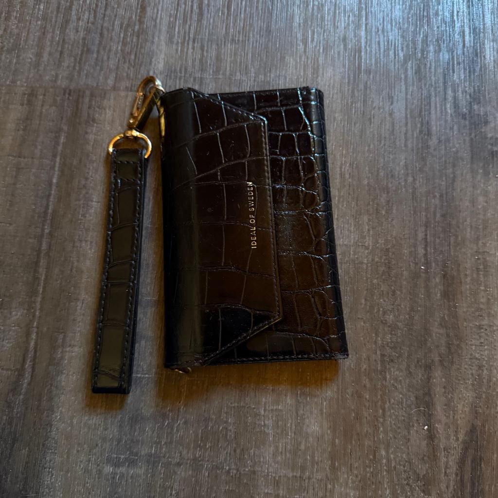 Ideal of Sweden cassette clutch iPhone Black Croco, Telecommunicatie, Mobiele telefoons | Hoesjes en Frontjes | Apple iPhone, Zwart