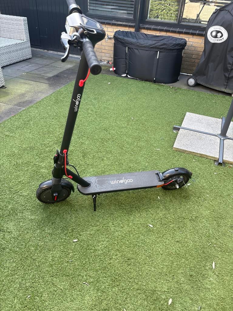 Zo goed als nieuwe elektrische step - Windgoo, Fietsen en Brommers, Steps, Ophalen of Verzenden, Zo goed als nieuw, Elektrische step (E-scooter)