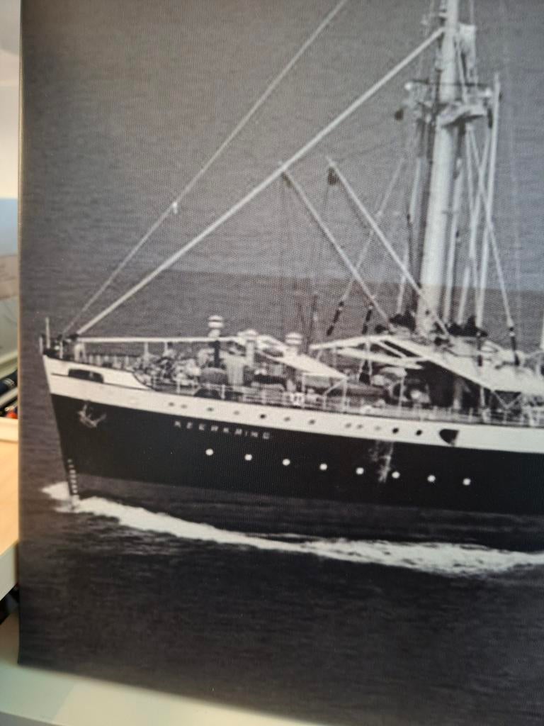 Ms. Keerkring Schilderij - Historisch KPM Schip Canvas, Verzamelen, Scheepvaart, Ophalen of Verzenden, Zo goed als nieuw, Motorboot