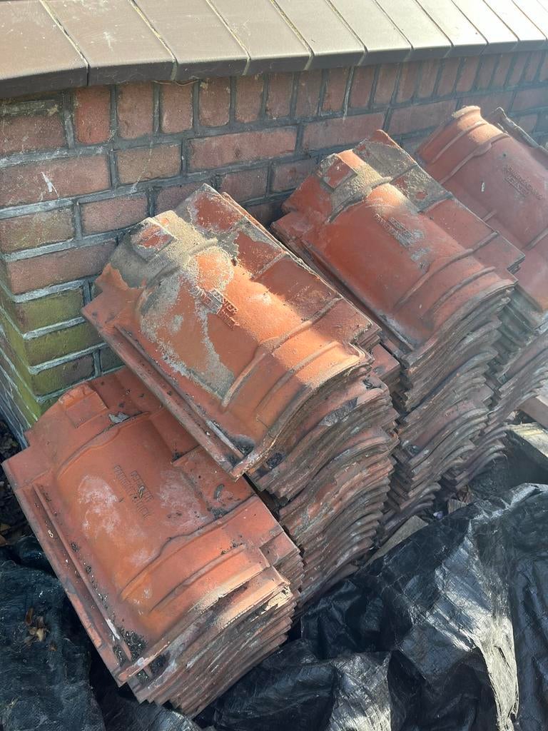 Oude jaren 30 dakpannen, Doe-het-zelf en Verbouw, Dakpannen en Dakbedekking, Ophalen, Gebruikt, Steen of Klei, Minder dan 5 m²