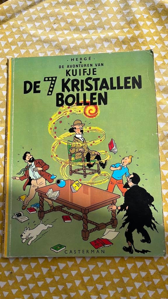 Kuifje en de 7 kristallen bollen, Eén stripboek, Ophalen of Verzenden, Zo goed als nieuw
