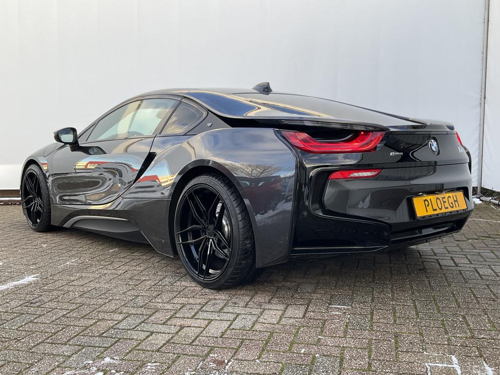 BMW i8 334pk Limited Edition Ferrada HUD 360Cam Nieuwstaat P, Auto's, Automaat, Gebruikt, Euro 6, 48 km/l