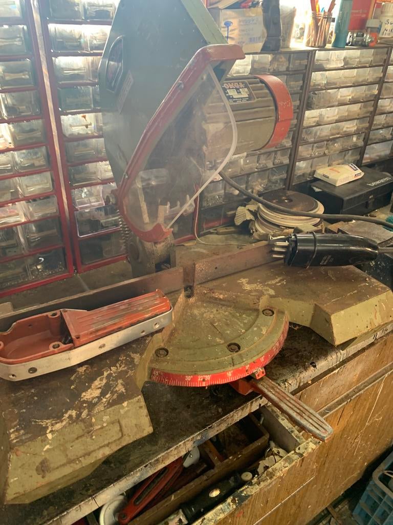 Afkortzaag kracht, Ophalen of Verzenden, 1200 watt of meer, Afkortzaag, 30 tot 70 mm