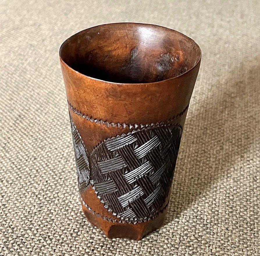 Houten beker met snijwerk, Overige typen, Ophalen of Verzenden, Zo goed als nieuw, Overige stijlen