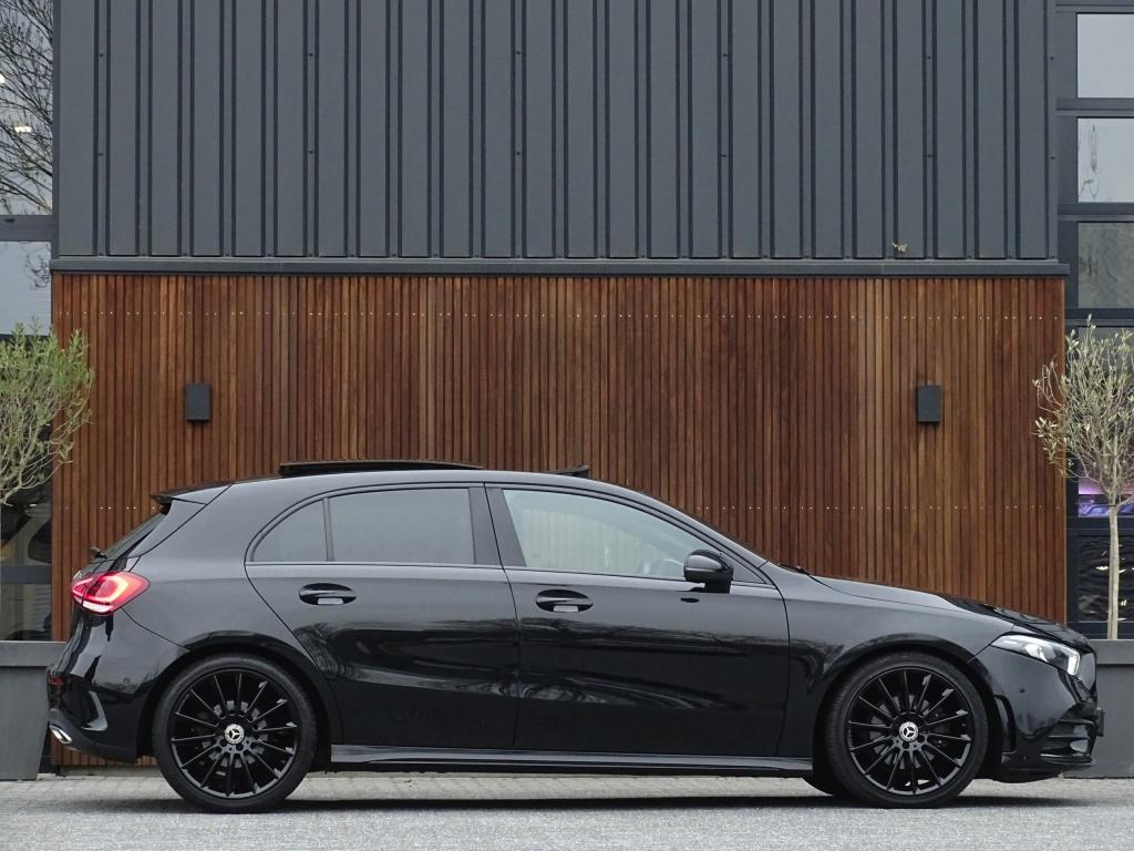 Mercedes-Benz A-Klasse 180d Bns Sol. AMG-pakket / Burmester, Auto's, Mercedes-Benz, Automaat, 1345 kg, Euro 6, 4 cilinders
