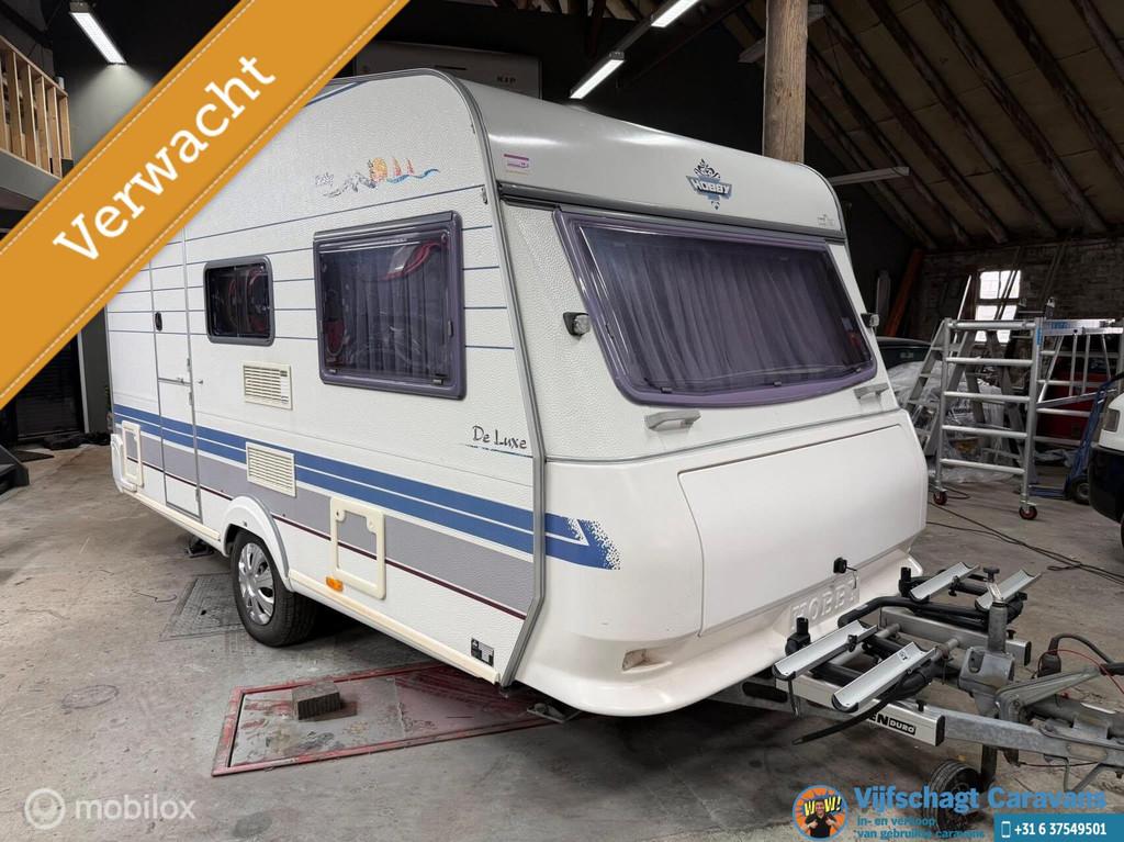 Hobby De Luxe 400 incl voortent, Caravans en Kamperen, Caravans, Bedrijf, 750 - 1000 kg, Hobby