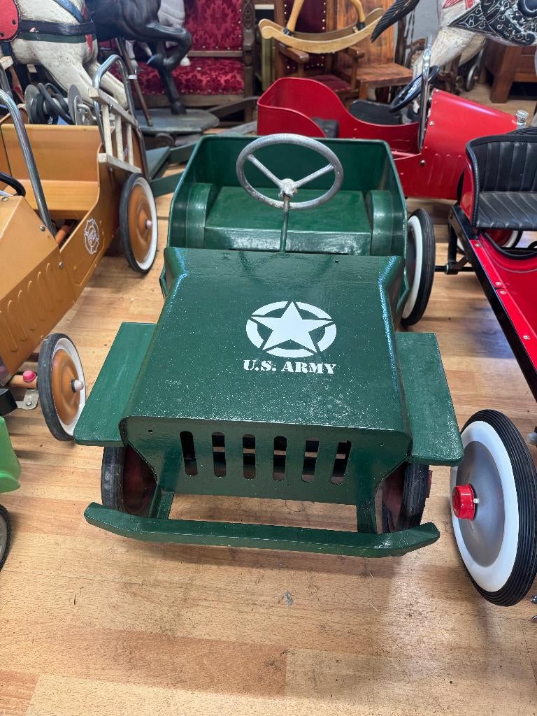 antieke trapauto legerjeep jaren 30, Ophalen of Verzenden