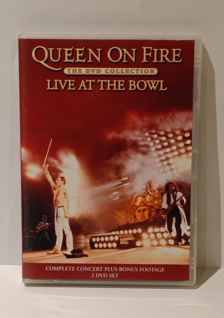 Queen On Fire Live at the Bowl 2DVD concert zeldzame extra’s, Alle leeftijden, Ophalen of Verzenden, Zo goed als nieuw, Muziek en Concerten