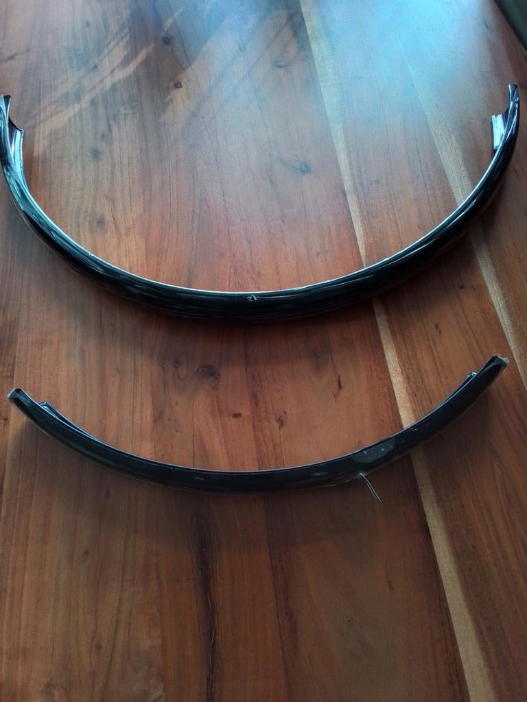 Nieuwe spatborden, Ophalen