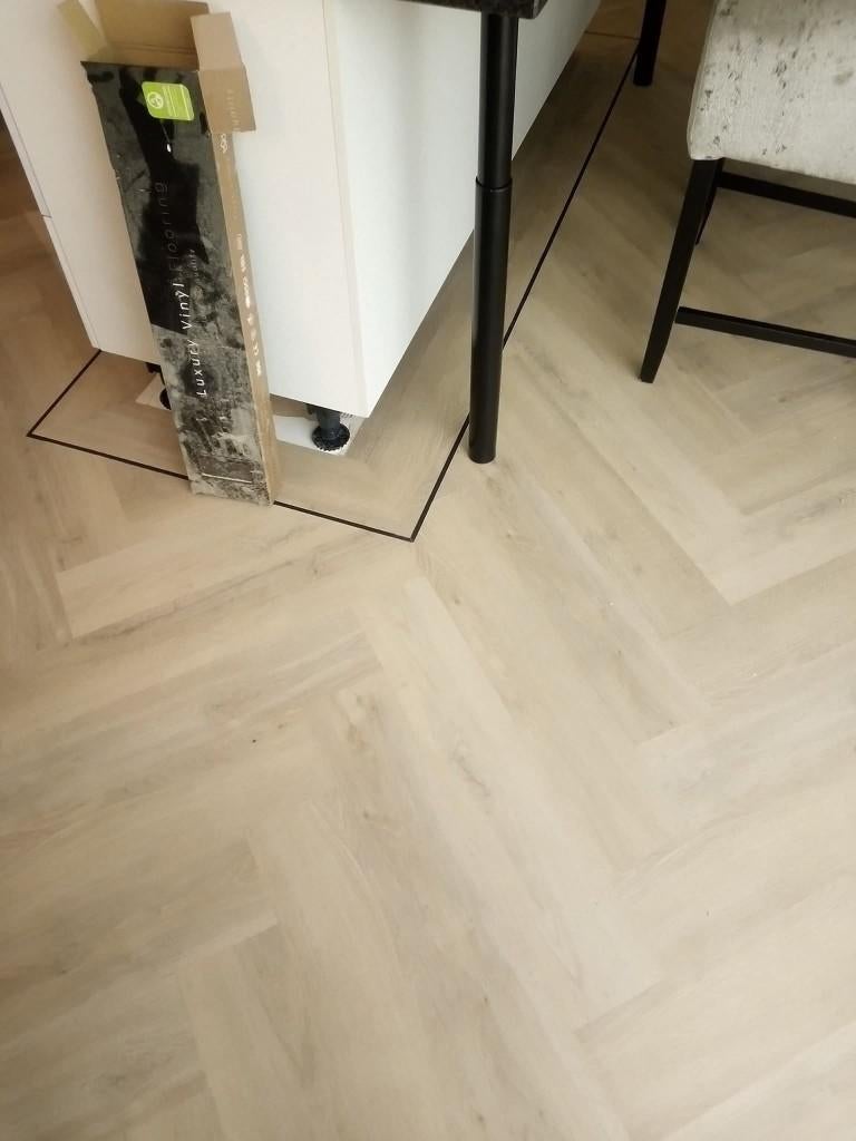 Pvc vloeren en trap bekleden, Huis en Inrichting, Stoffering | Vloerbedekking, Overige kleuren, 75 m² of meer, Overige typen, Nieuw