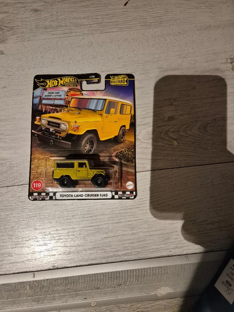 hot wheels premium toyota land cruiser fj43 geel, Ophalen of Verzenden, Nieuw, Auto