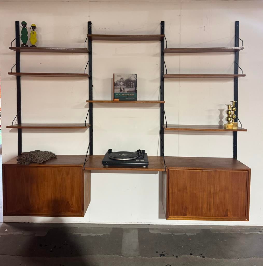 Poul Cadovius by Royal System vintage modulair wandsysteem, Gebruikt, Teakhout, Ophalen of Verzenden, 25 tot 50 cm