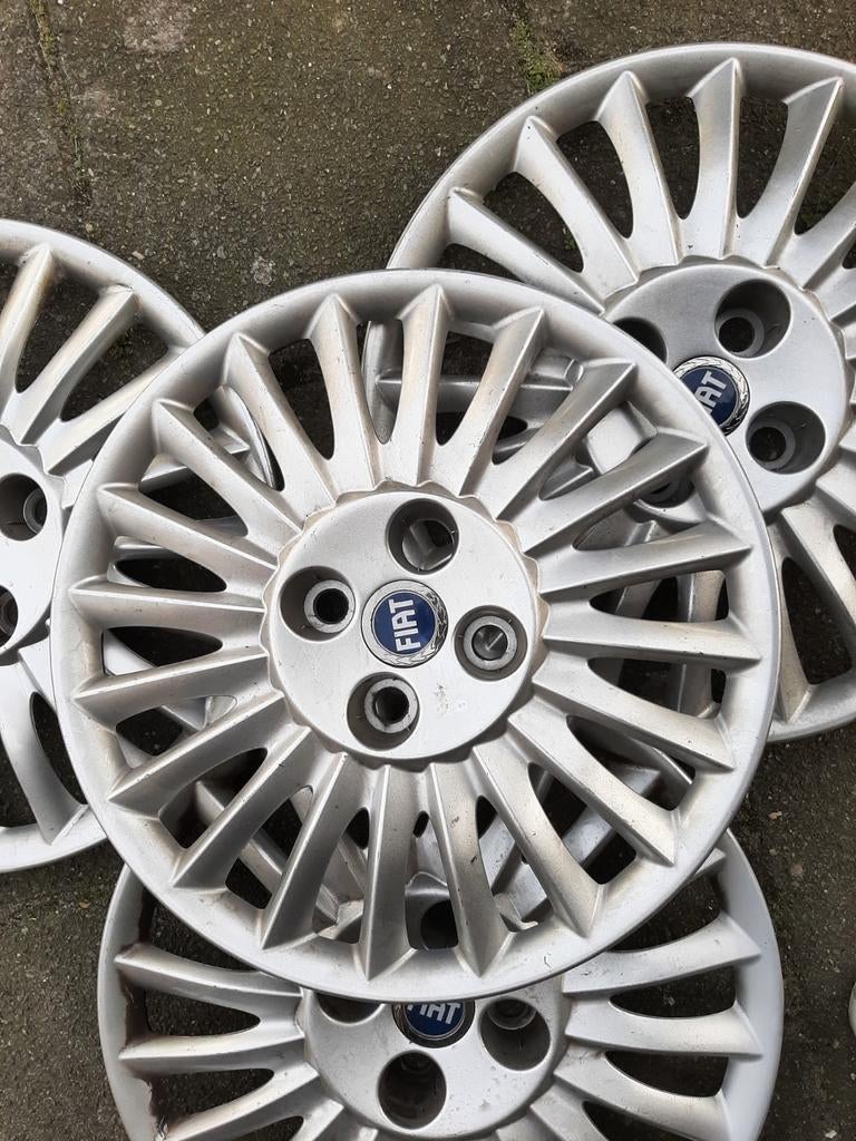Te koop Origineel Fiat wieldoppen 15 inch., Auto diversen, Wieldoppen, Ophalen of Verzenden