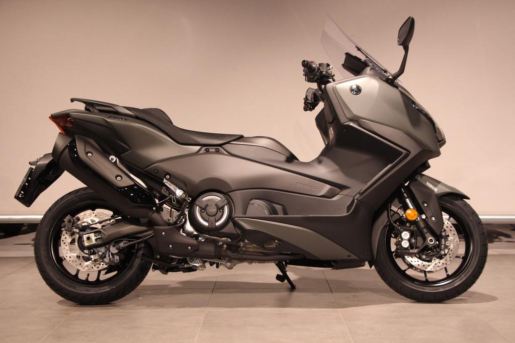 Yamaha T-MAX 560 (bj 2026)
