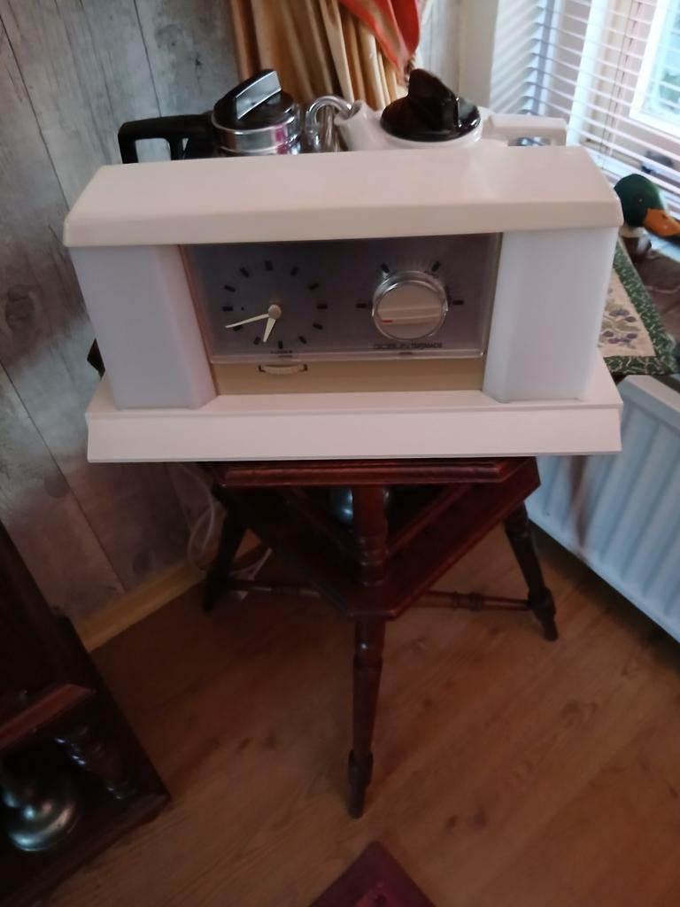 te.koop.tee.koker.en weken.rond.1950, Ophalen of Verzenden, Minder dan 45 cm