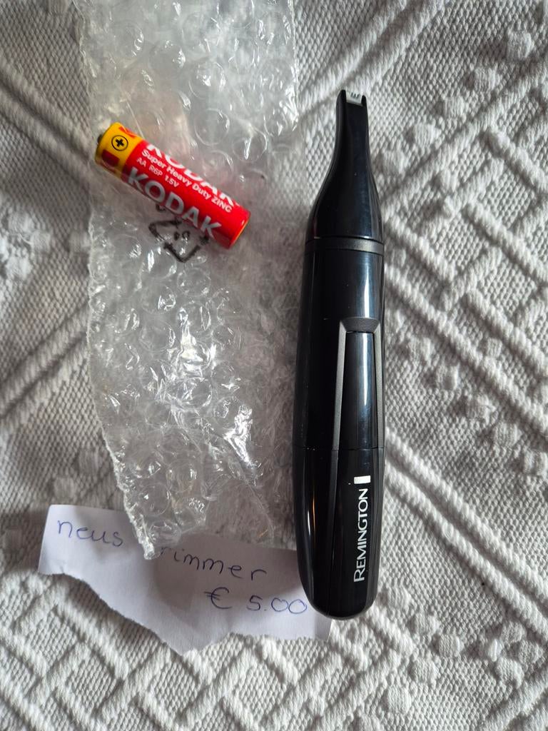 Remington neus trimmer zgan, Ophalen of Verzenden, Zo goed als nieuw, Tondeuse