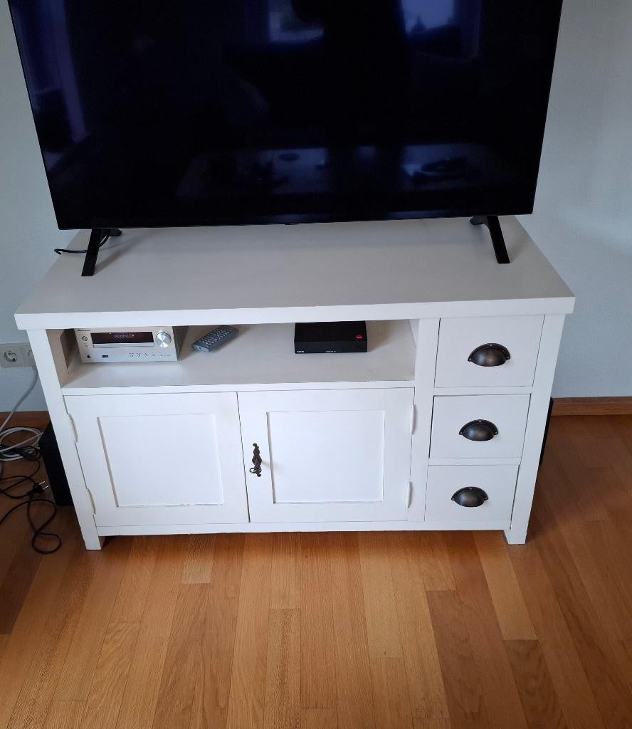 tv kast wit, Ophalen, Gebruikt, 100 tot 150 cm, Minder dan 100 cm
