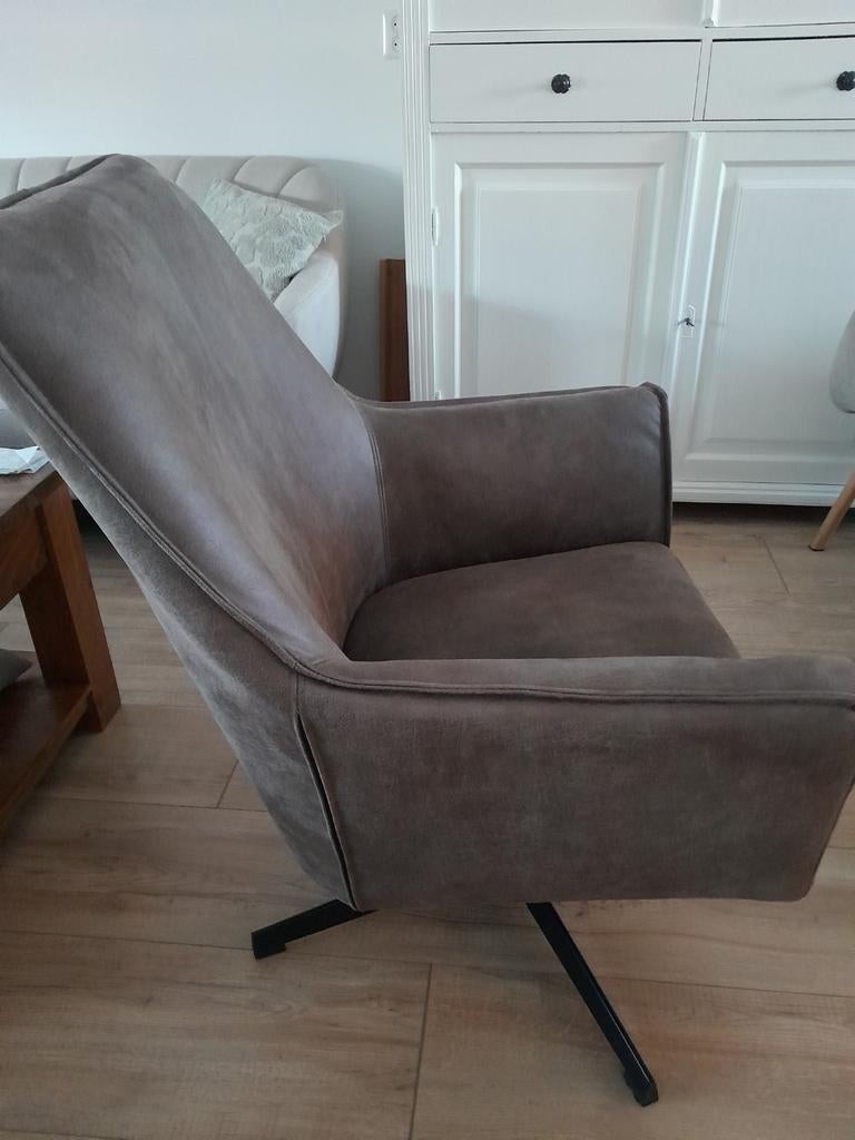2 comfortabele fauteuils - taupekleurig en groenachtig, Ophalen, Modern, Comfortabel, Gebruikt, 75 tot 100 cm