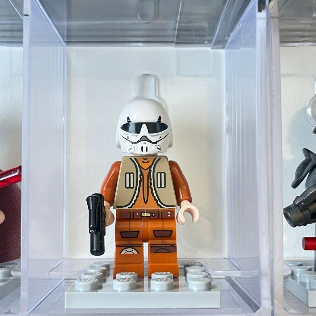Lego Star Wars Ezra Bridger Dark Tan Vest, Helmet sw0574a, Kinderen en Baby's, Speelgoed | Duplo en Lego, Zo goed als nieuw, Lego