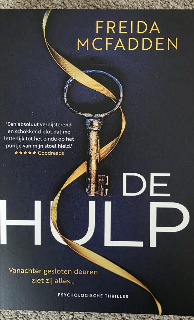 Freida Mcfadden - De hulp, Ophalen of Verzenden, Zo goed als nieuw