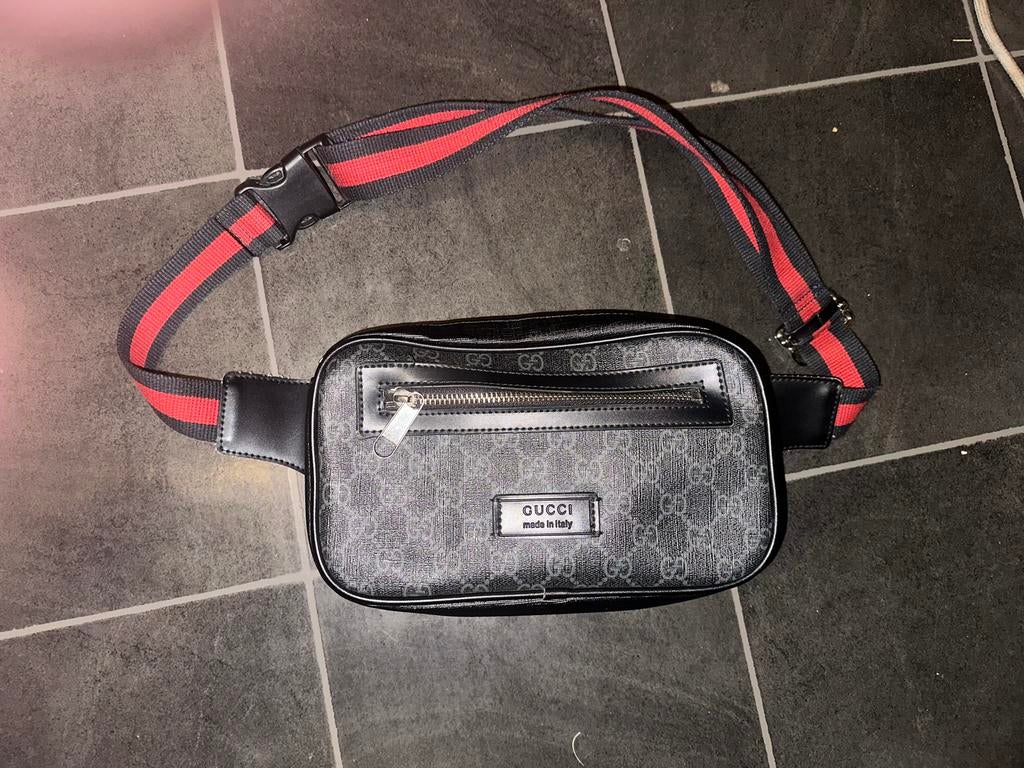 Gucci heuptas, Sieraden, Tassen en Uiterlijk, Tassen | Schoudertassen, Ophalen of Verzenden, Gebruikt, Zwart, Overige merken