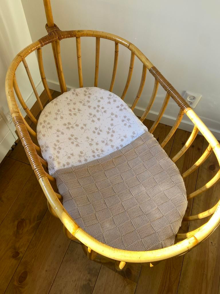 Vintage Rotan Wieg, Kinderen en Baby's, Babywiegjes en Ledikanten, Ophalen, Zo goed als nieuw, Wieg