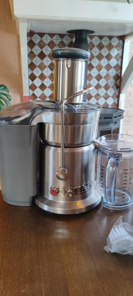 Solis juice fountain pro type 843 sapcentrifuge, Witgoed en Apparatuur, Juicers, Ophalen of Verzenden, Zo goed als nieuw, Sapcentrifuge