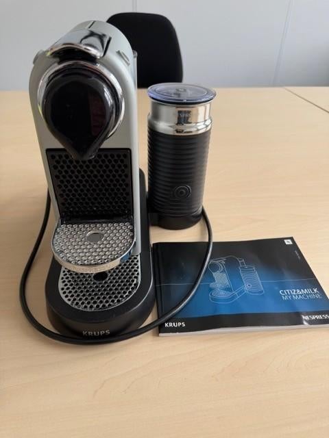 Nespresso Krups Citiz & Milk koffiemachine, Ophalen, Gebruikt