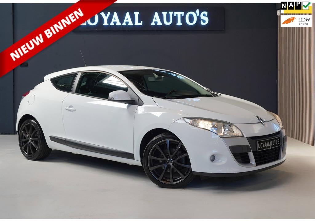 Renault Mégane Coupé 1.6 Expression | AIRCO | CRUISE | ELE, Voorwielaandrijving, Gebruikt, 4 cilinders, Wit