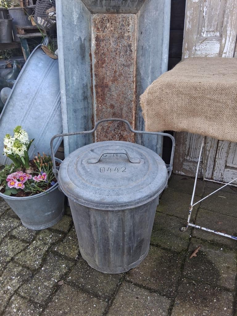 Zinken vuilnisemmer - Debrocantekip - brocante, Ophalen of Verzenden