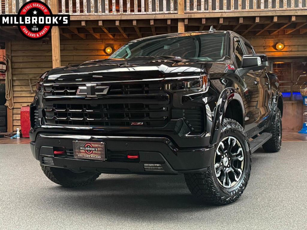 Chevrolet Silverado Z71 Trailboss 360 graden camera, Auto's, Automaat, Startonderbreker, 8 cilinders, 4 stoelen