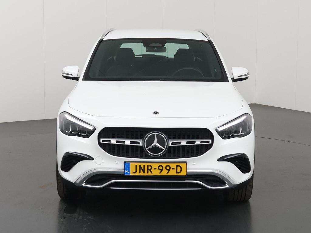 Mercedes-Benz GLA-klasse 250 e Luxury Line | Trekhaak | Wint, 4 cilinders, 16 kWh, Wit, Bedrijf