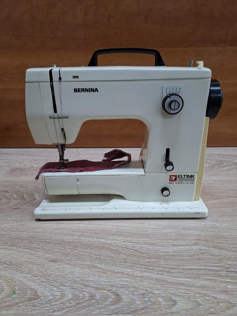 Bernina 800 vintage naaimachine, Antiek en Kunst, Ophalen of Verzenden