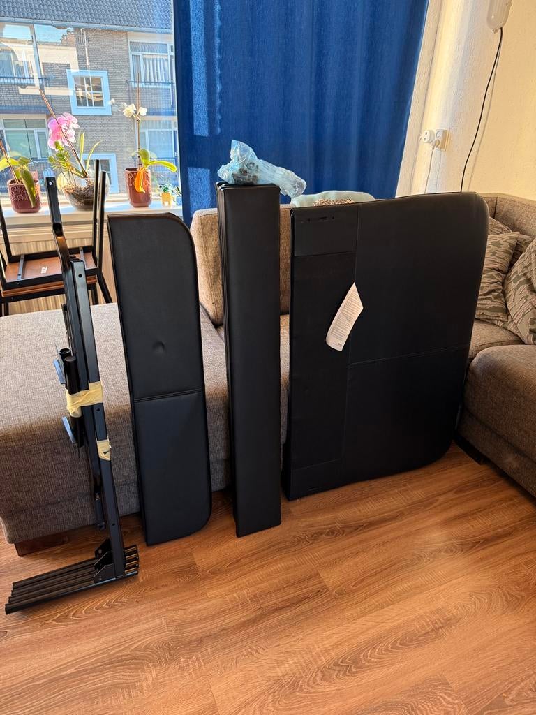 Ikea slattum - gestofeerd bed faux leer, Huis en Inrichting, Ophalen, Overige materialen, 90 cm, Eenpersoons